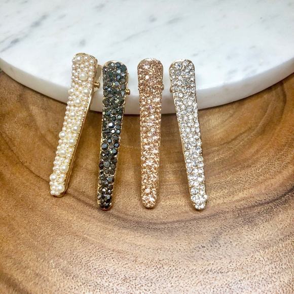 Crystal Hair Barrett's 4 Piece - Picture 3 of 7